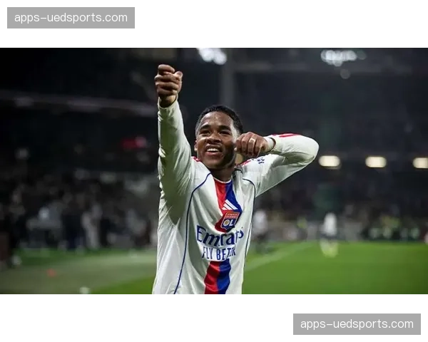 恩德里克适应法甲比赛强度 里昂战术体系激活其进攻潜能